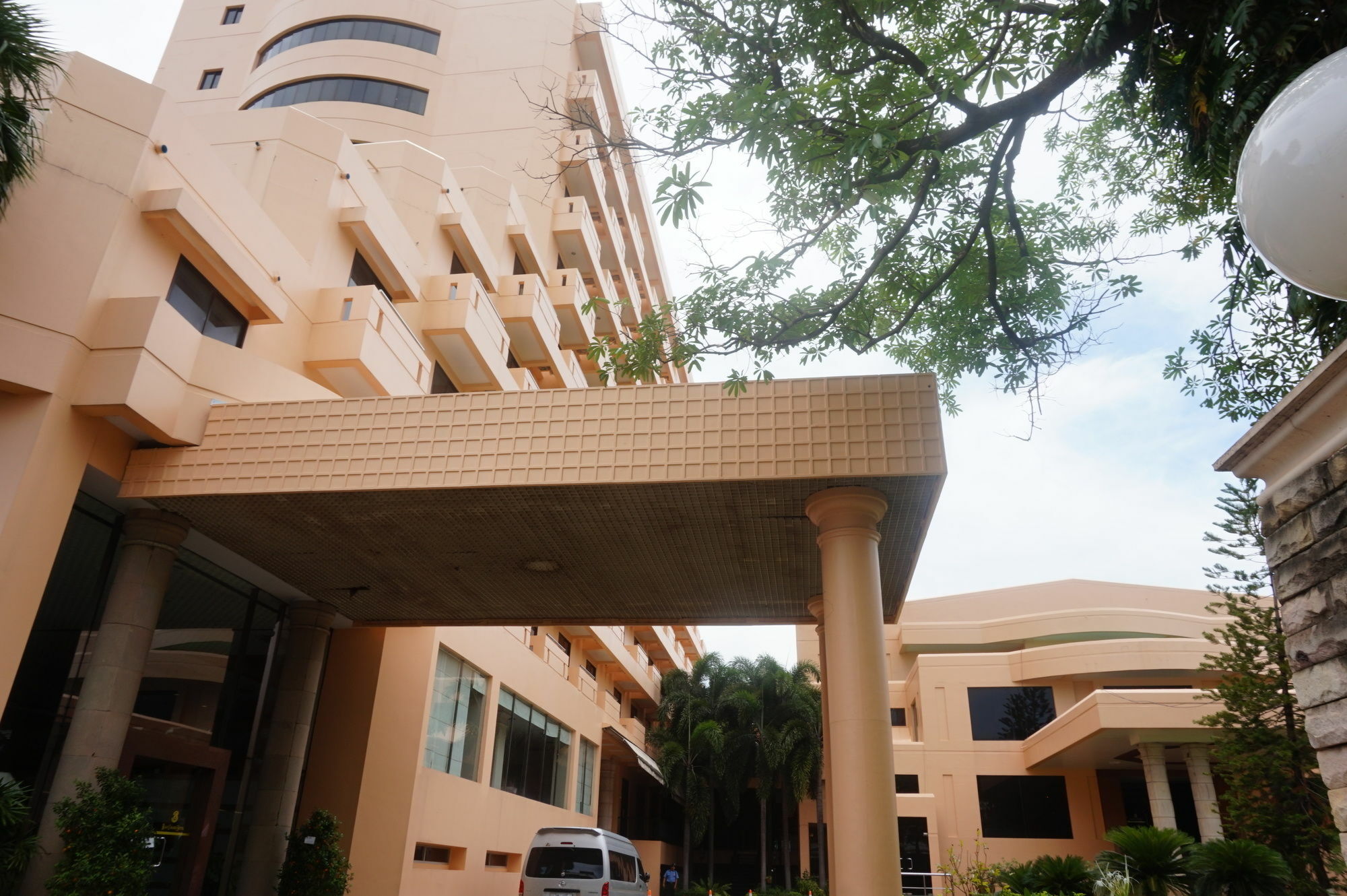Ban Chiang Hotel Udon Thani Dış mekan fotoğraf